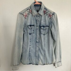 Cruel Light Blue Denim Shirt with Embroidered Details